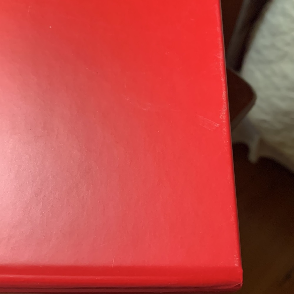 Estée Lauder Red Box - Empty - - Picture 7 of 11